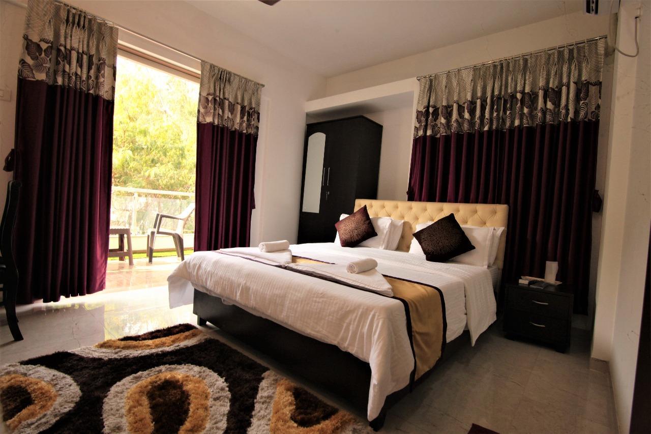 Veridical Hospitality, Baner - Pune Bed and Breakfast Εξωτερικό φωτογραφία